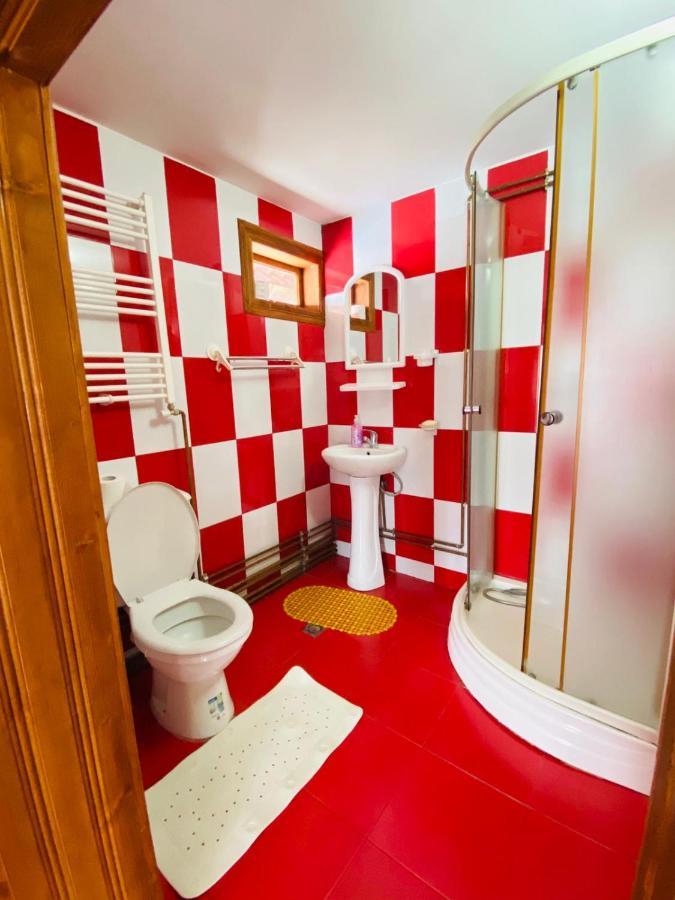 Casa De Vacanta Motata Novaci-Straini Luaran gambar